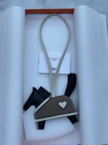Authentic unused hermès - [unused],